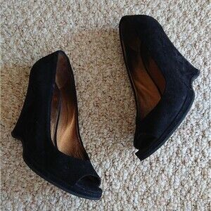 Miu Miu black suede wedges size 37